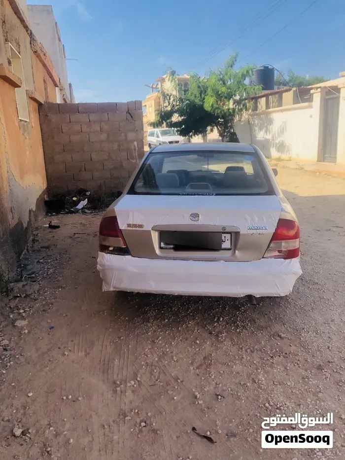 Mazda 323