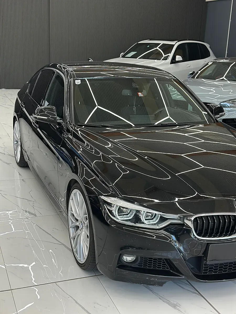 BMW 3 Series 2016 photo 3