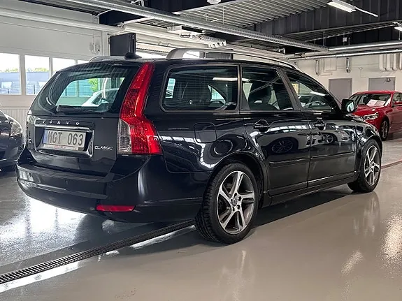 Volvo V50 2012 photo 3