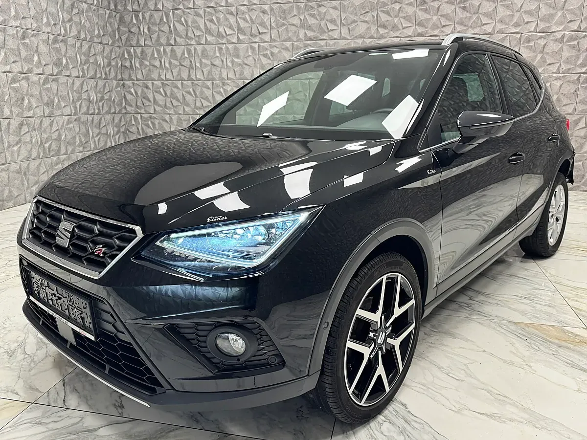 Seat Arona 2018 photo 3