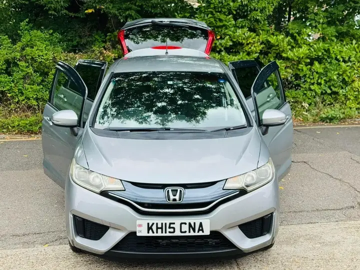 Honda Jazz 2015 photo 3