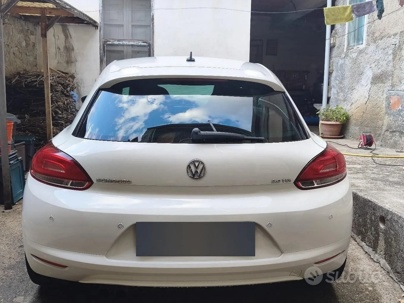 Volkswagen Scirocco 2010 photo 3