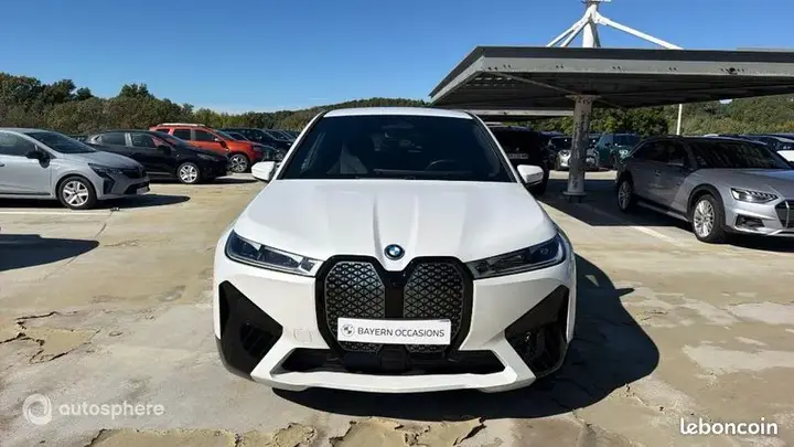 BMW Ix 2023 photo 2