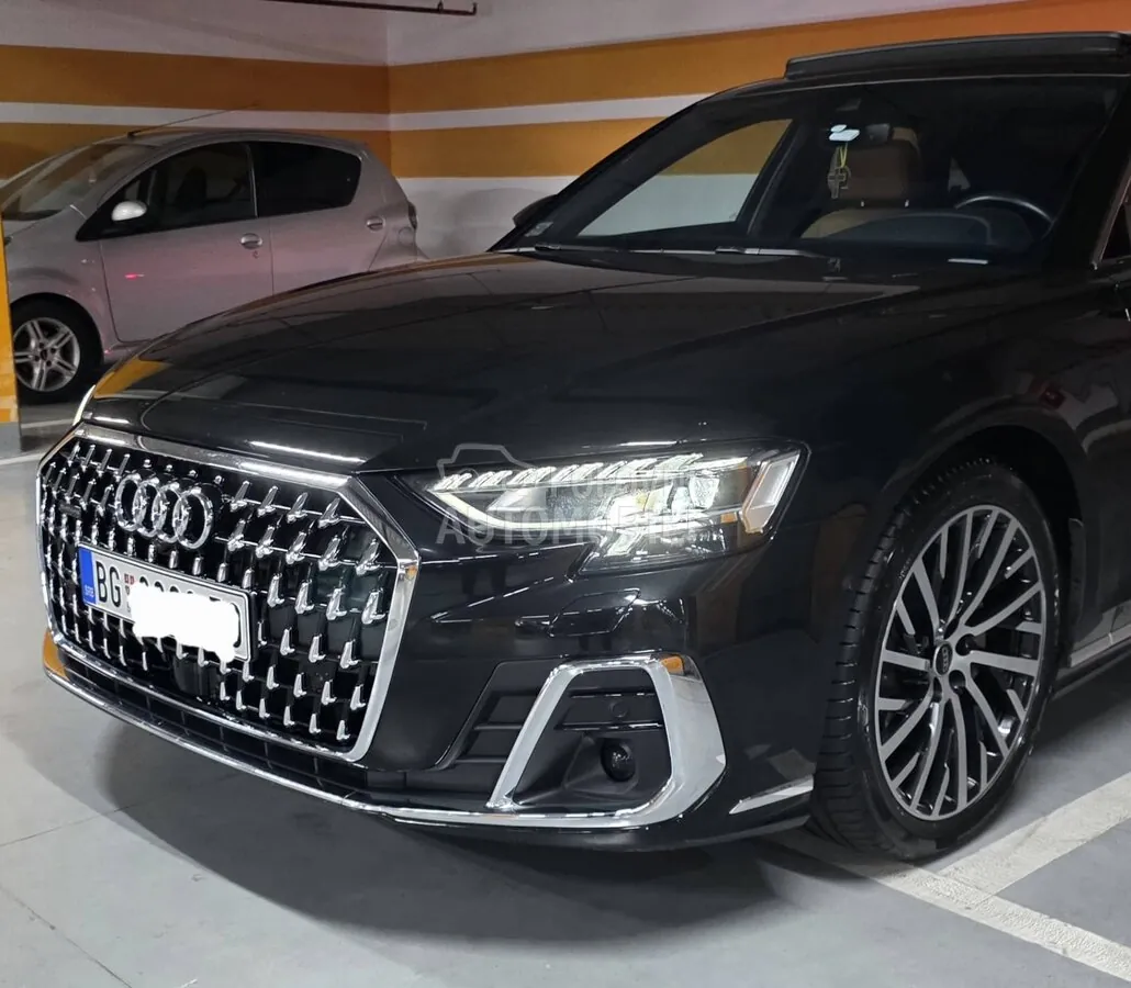 Audi A8 2022 photo 2