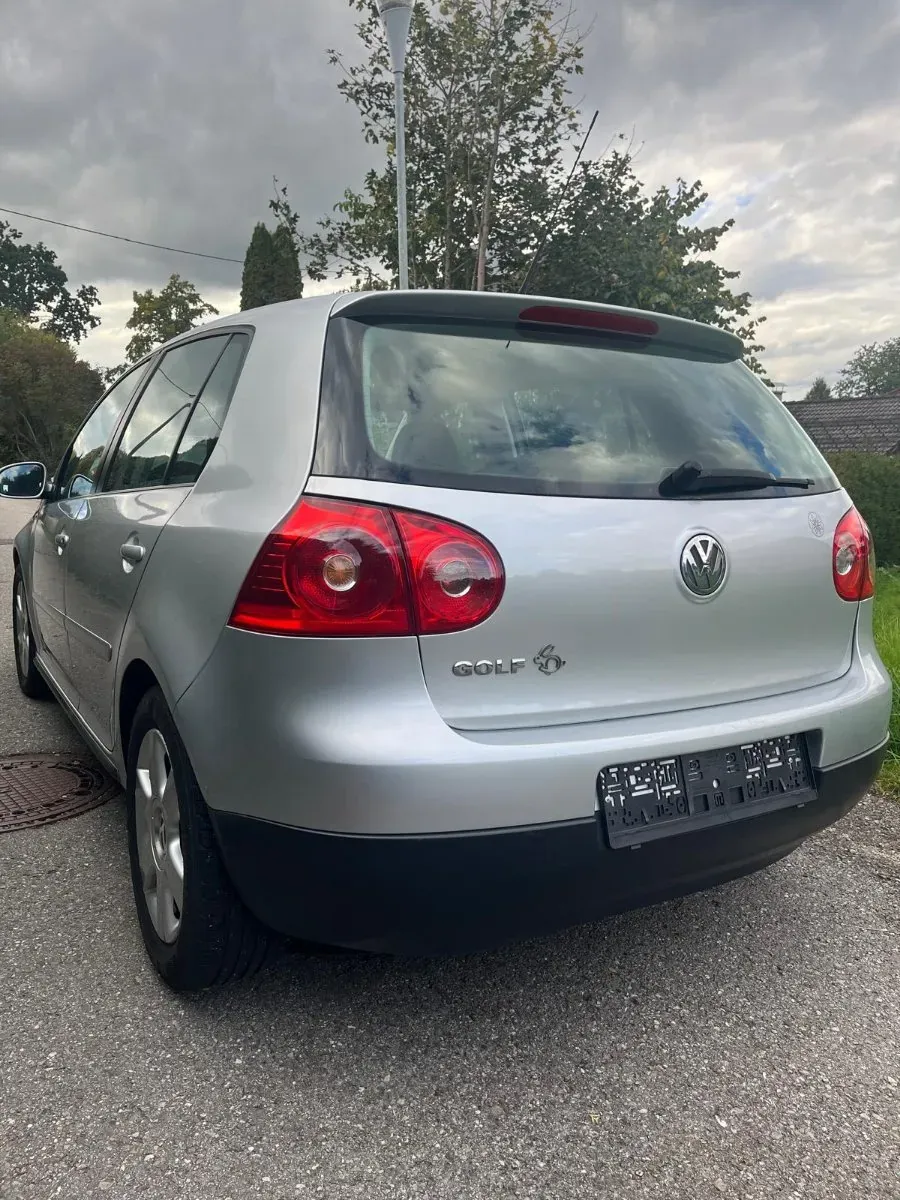 Volkswagen Golf 2008 photo 2
