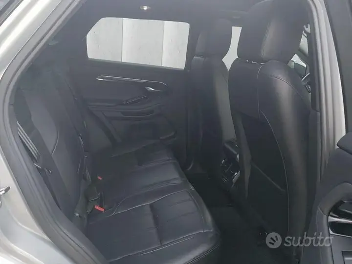 Land Rover Evoque 2022 photo 5