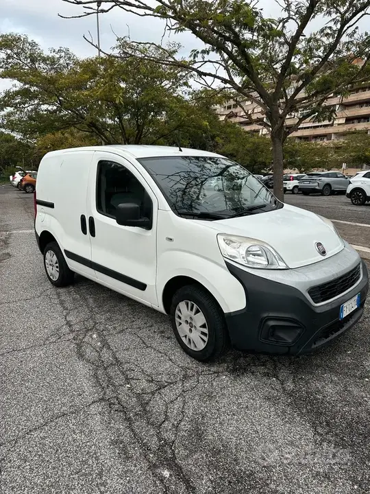 Fiat Fiorino 2019 photo 2