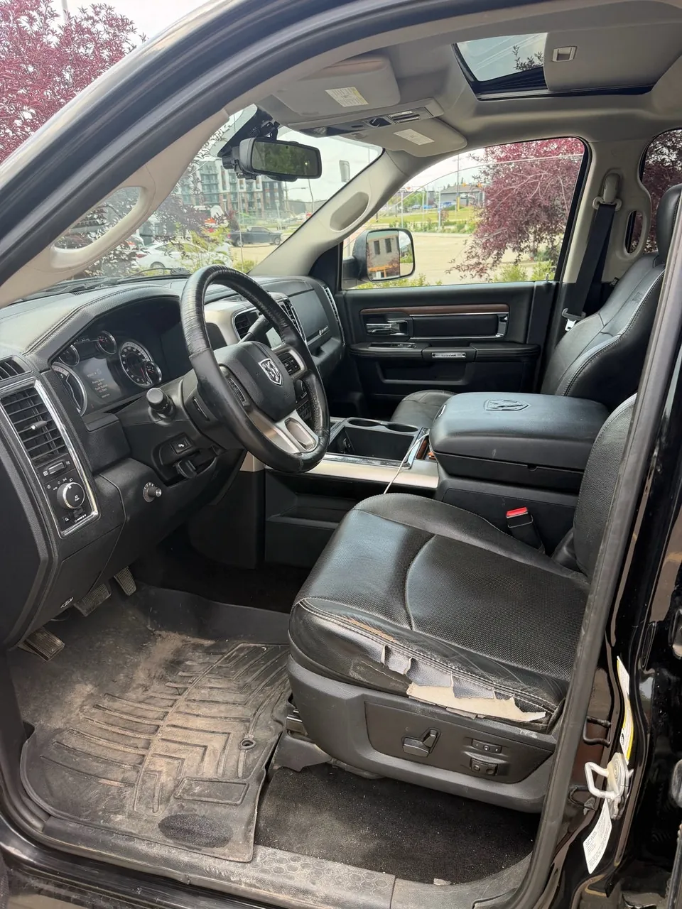 Ram 2500 Laramie 2014 photo 5