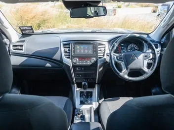 Mitsubishi Triton 2021 photo 3