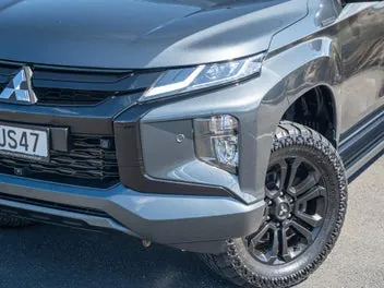 Mitsubishi Triton 2021 photo 4