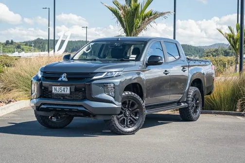 Mitsubishi Triton