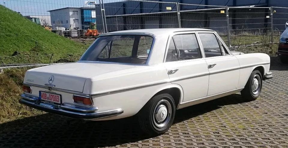 Mercedes-Benz W108