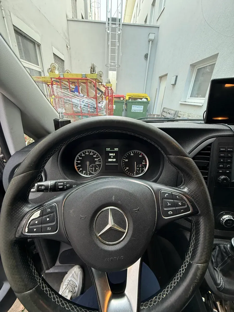 Mercedes-Benz Vito 2016 photo 2