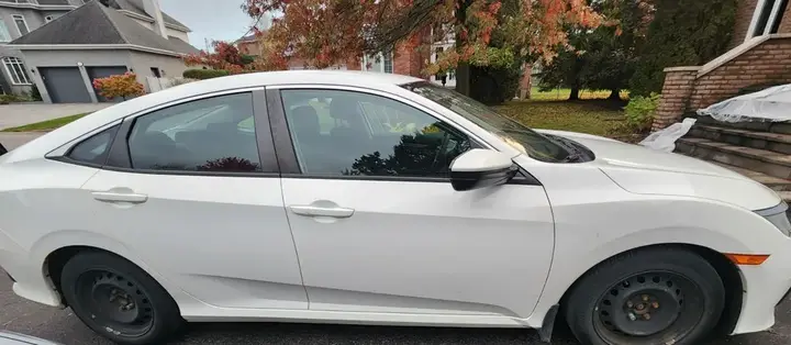 Honda Civic 2018 photo 4