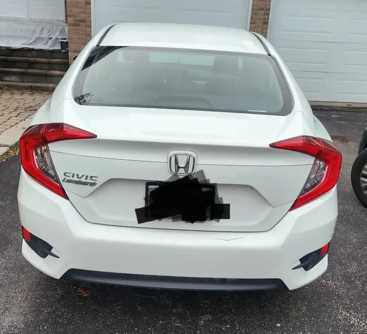 Honda Civic 2018 photo 2