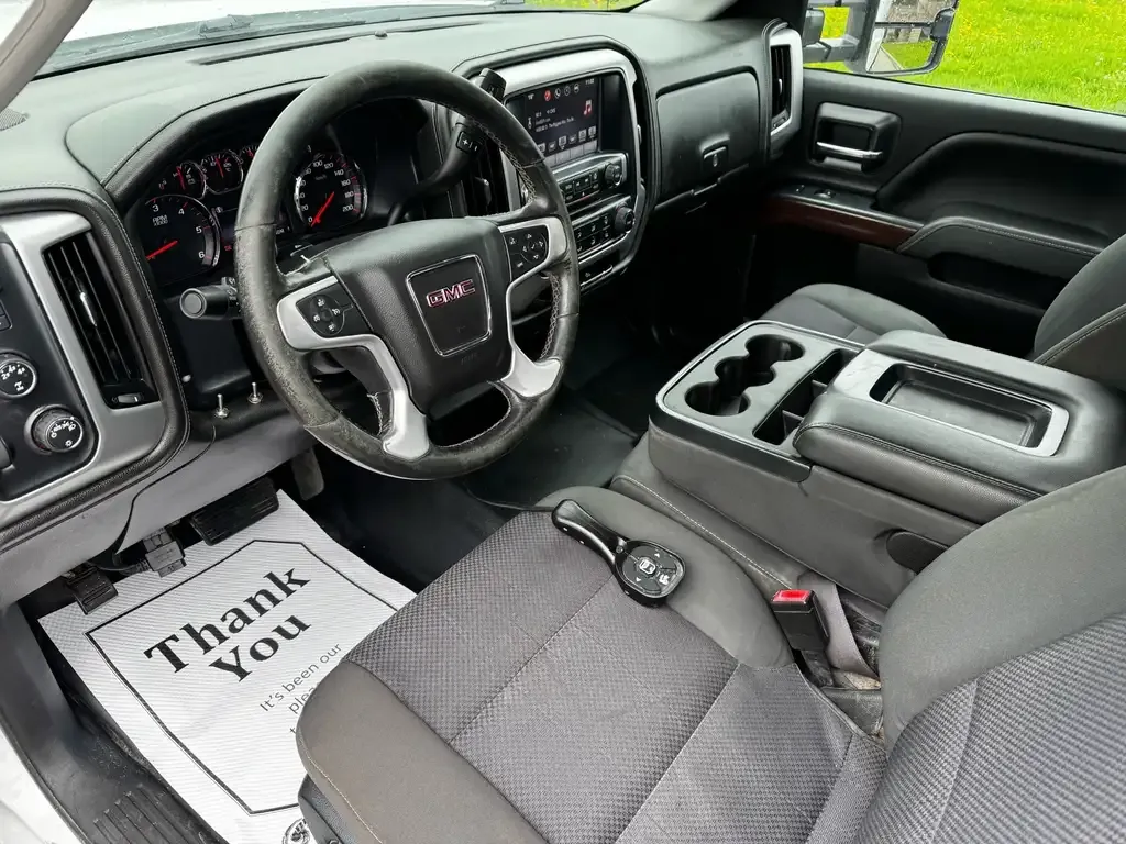 GMC Sierra 3500Hd 2016 photo 4