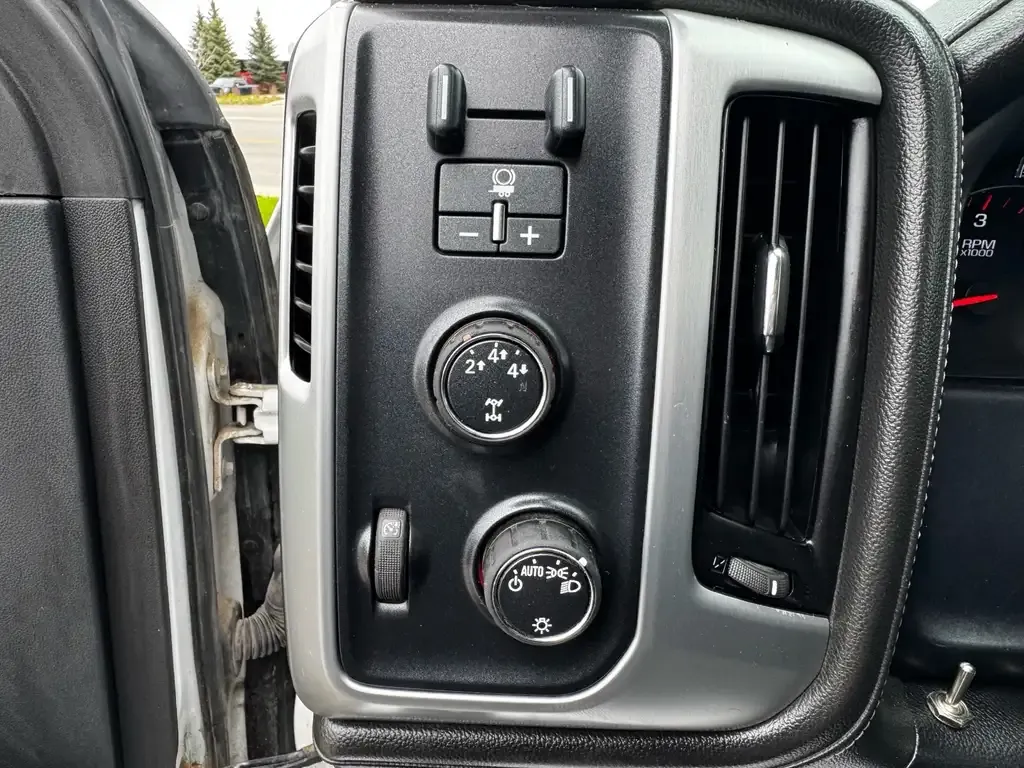 GMC Sierra 3500Hd 2016 photo 3