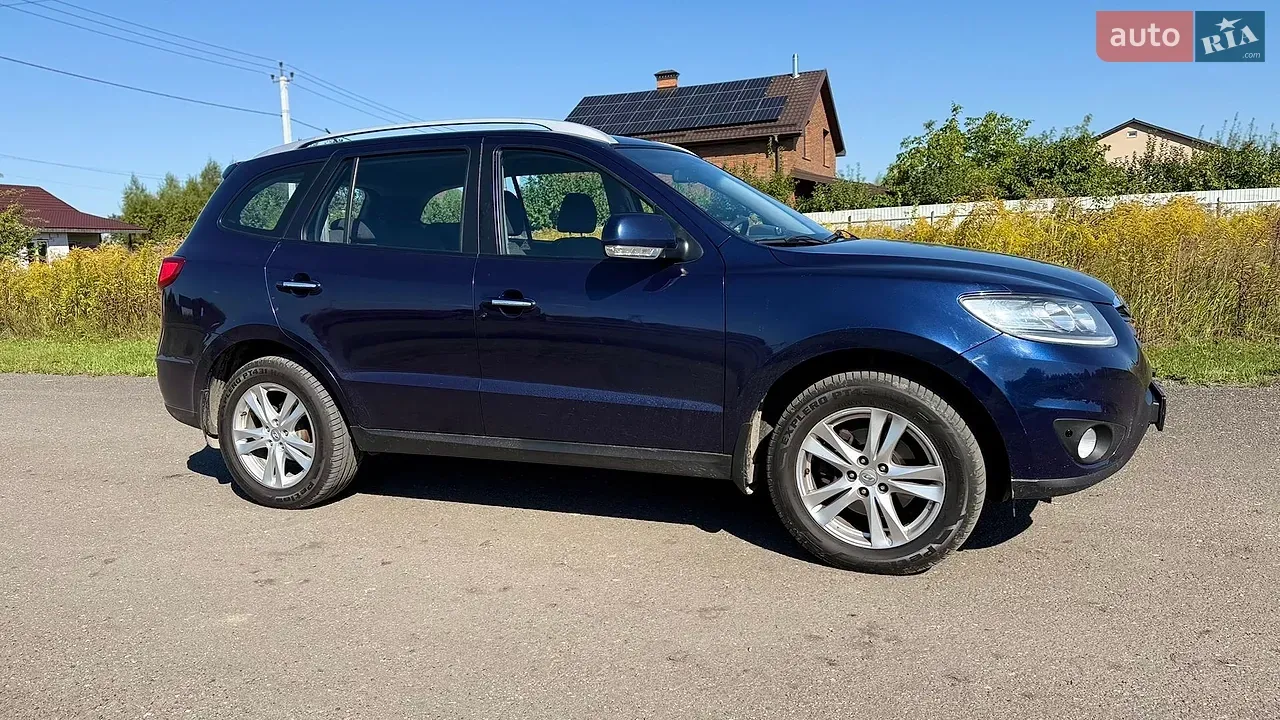 Hyundai Santa Fe 2011 photo 3