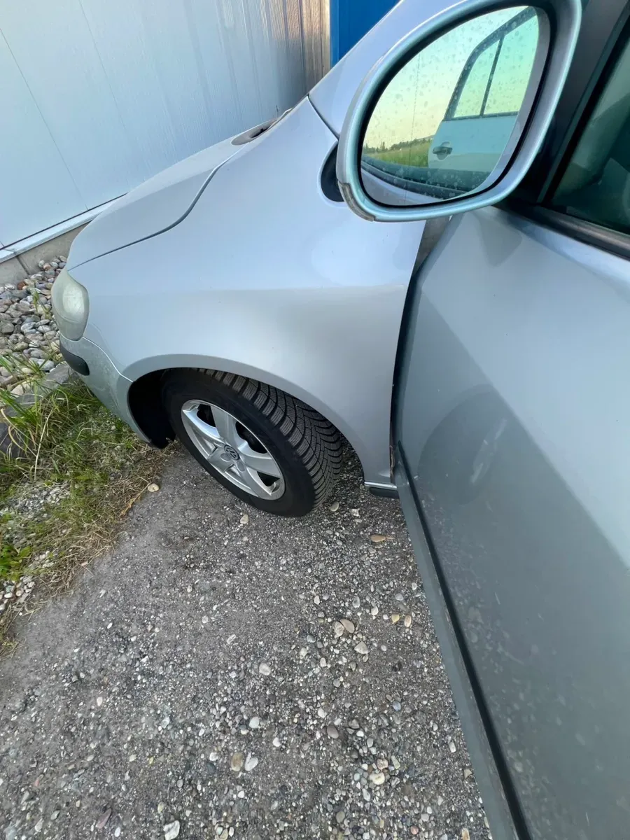 Volkswagen Golf 2007 photo 2