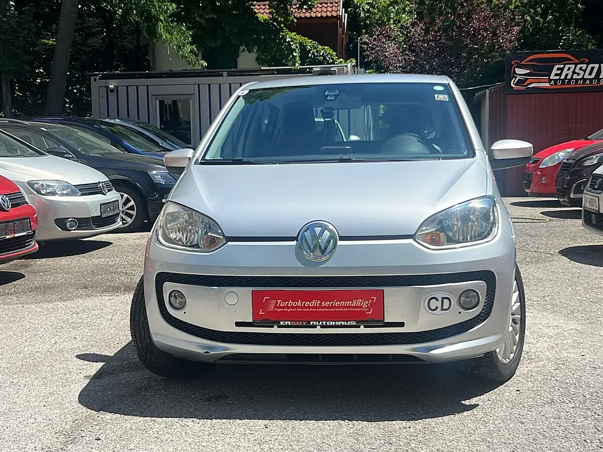 Volkswagen Up 2013 photo 3