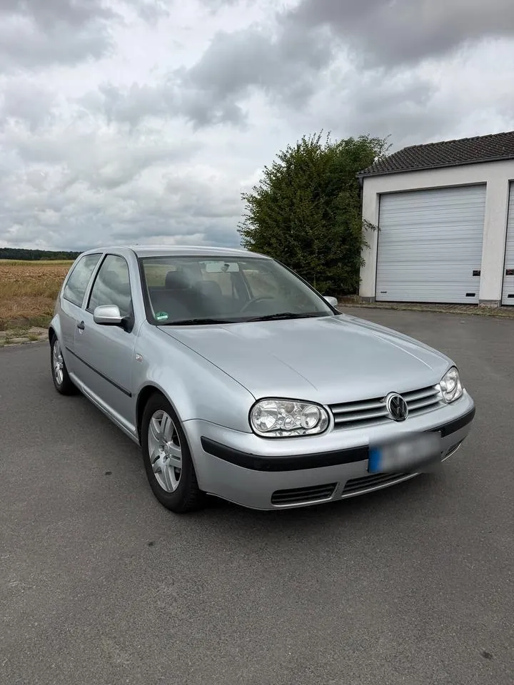 Volkswagen Golf 4