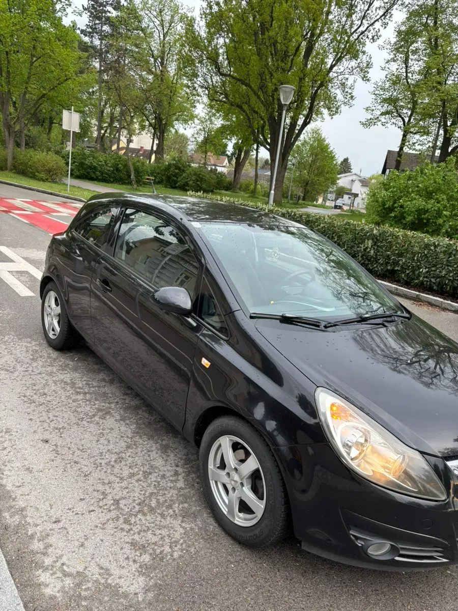Opel Corsa 2009 photo 3