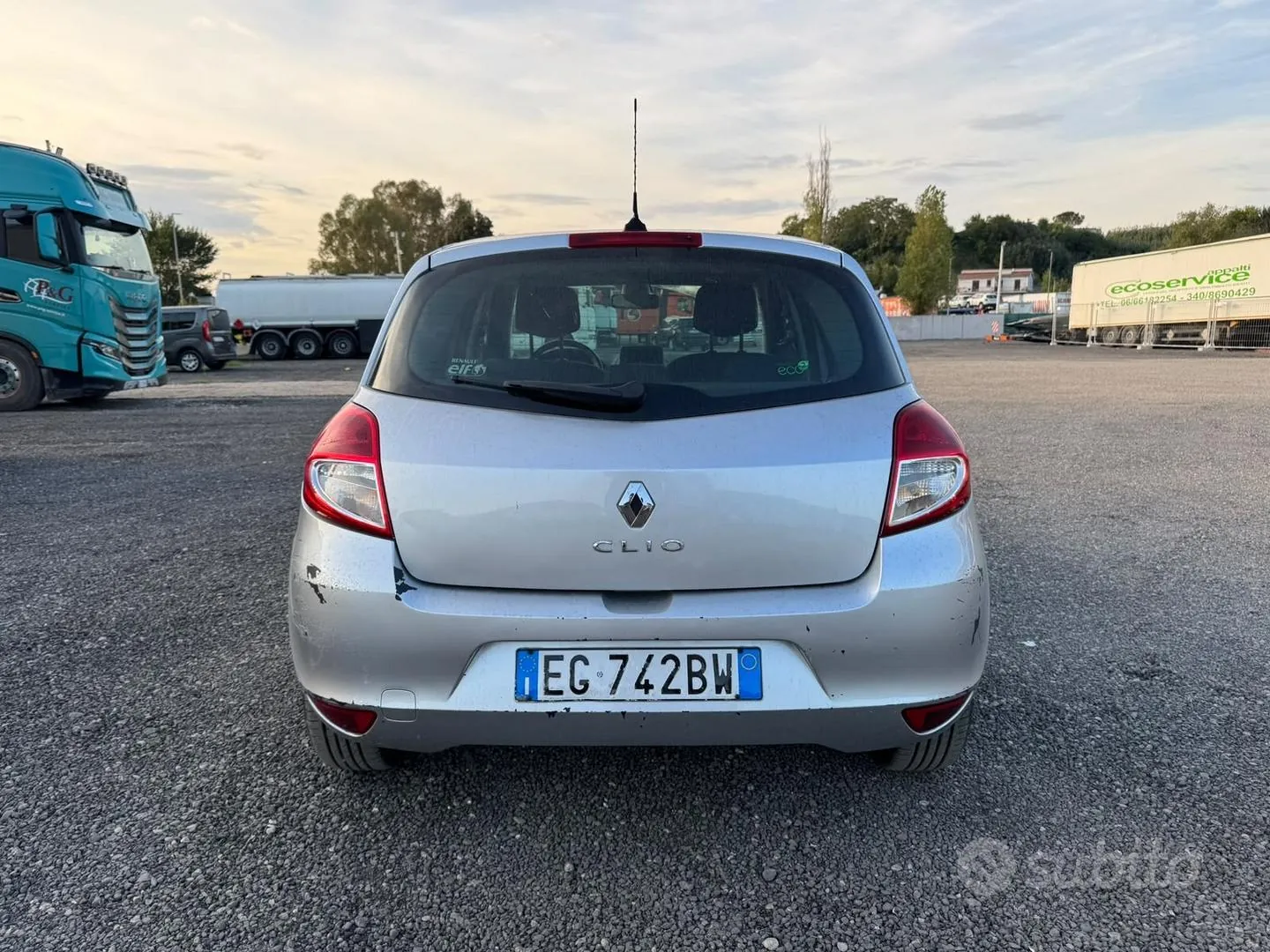 Renault Clio 2011 photo 4