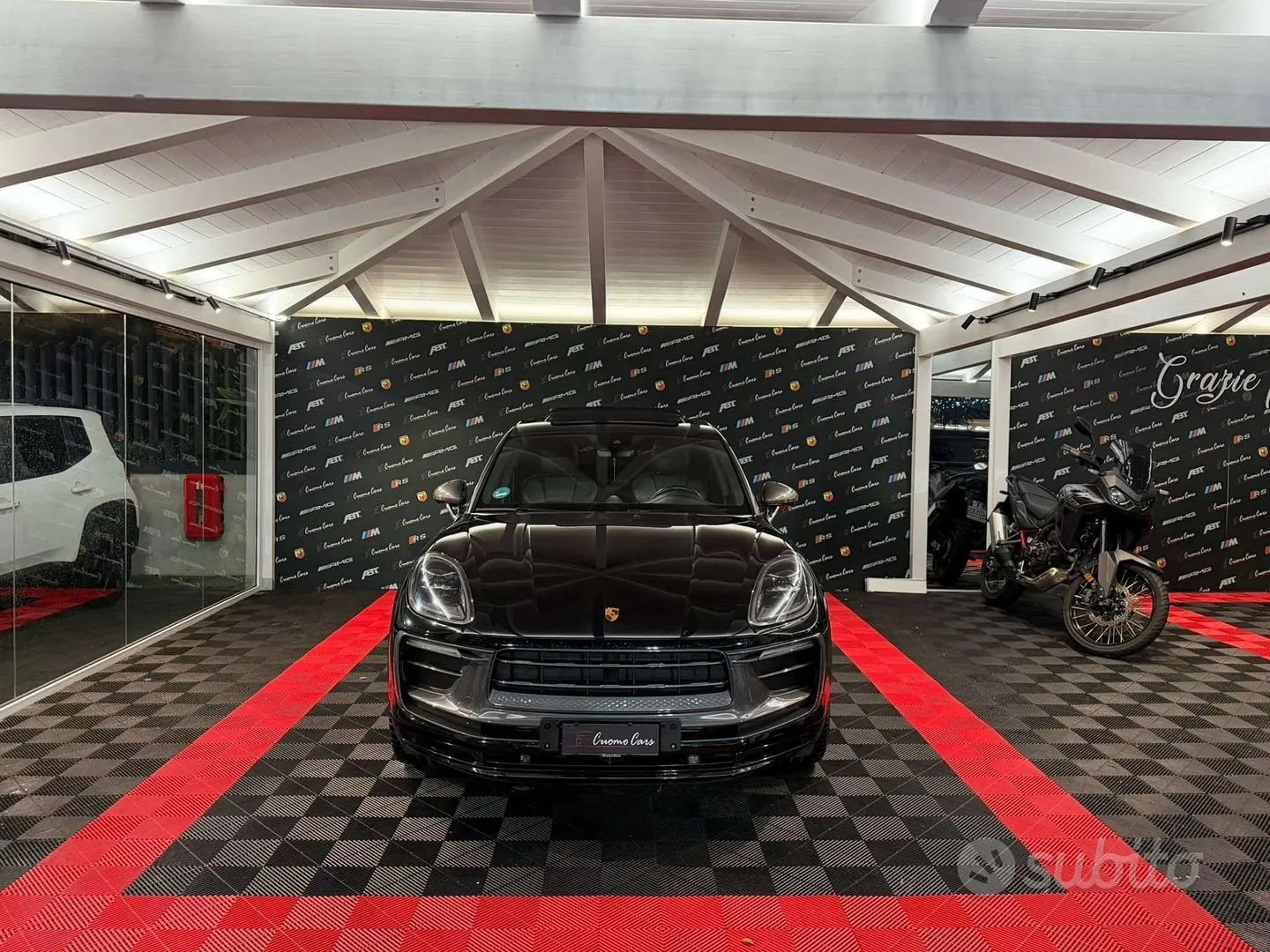 Porsche Macan 2022 photo 2