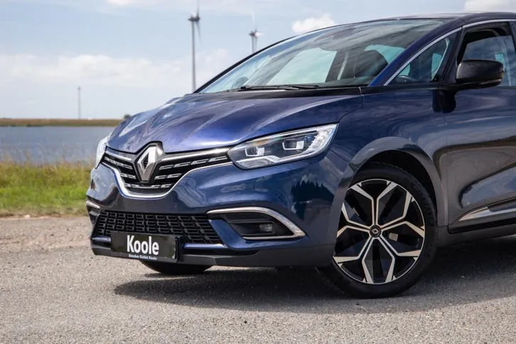 Renault Scénic 2022 photo 3