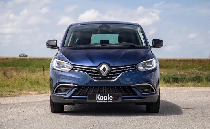 Renault Scénic 2022 photo 2