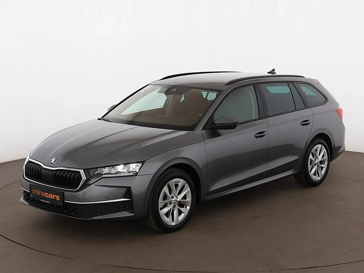 Skoda Octavia 2024 photo 2