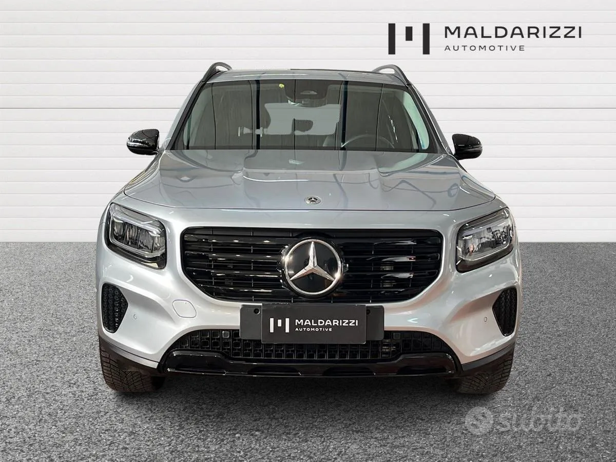 Mercedes-Benz Glb 2024 photo 2