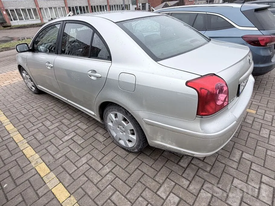 Toyota Avensis 2006 photo 3