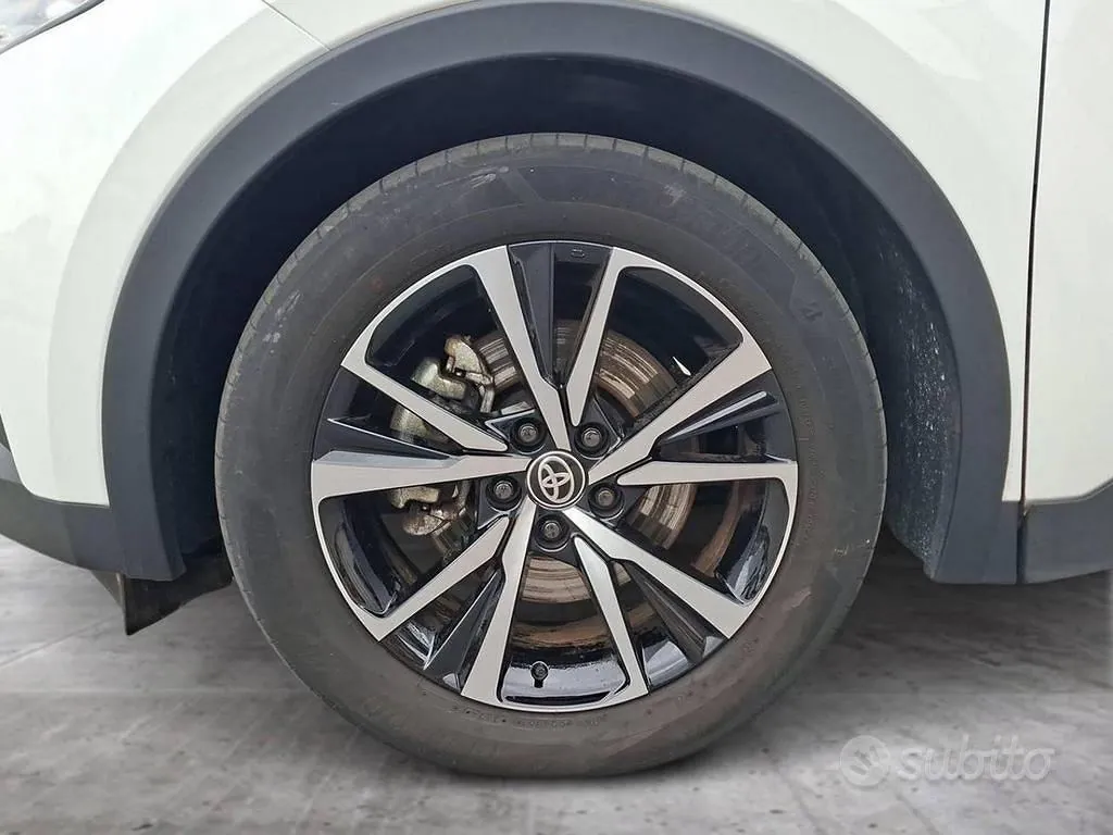 Toyota C-Hr 2024 photo 5