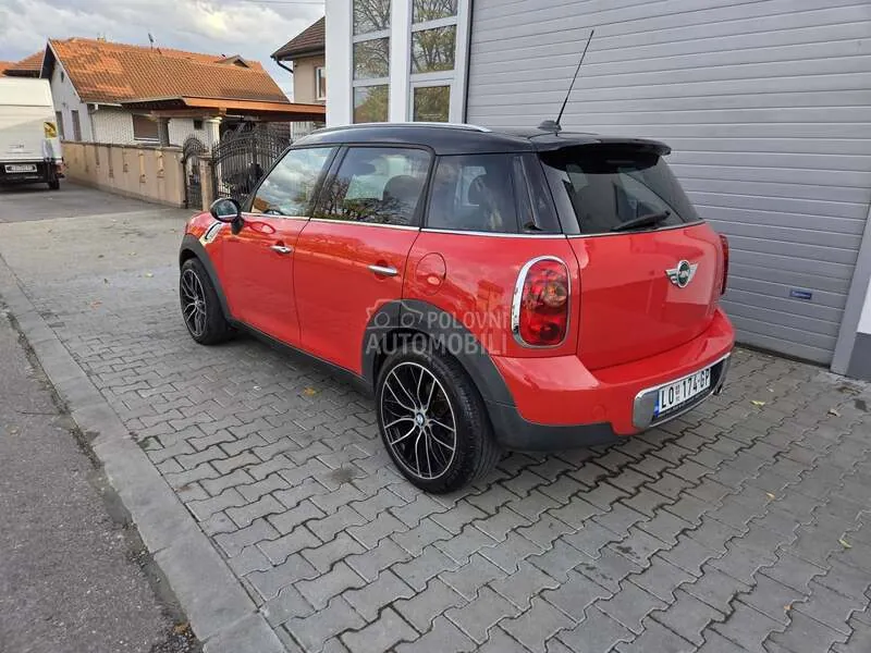 Mini Countryman 2011 photo 4