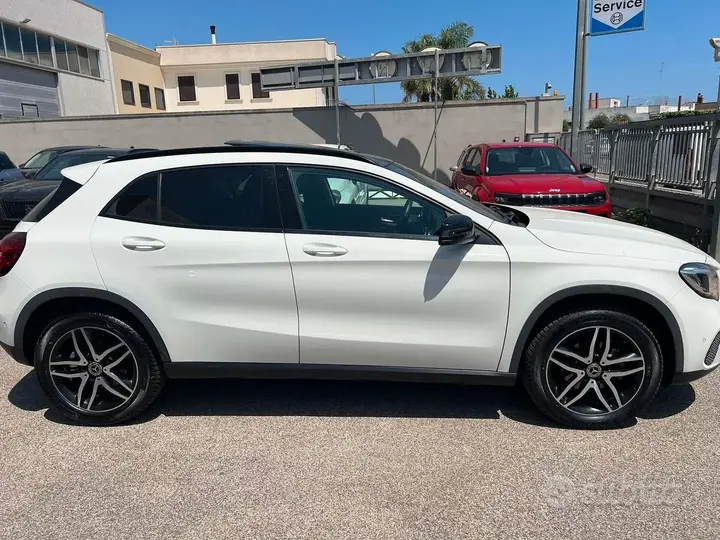 Mercedes-Benz Gla 2017 photo 2