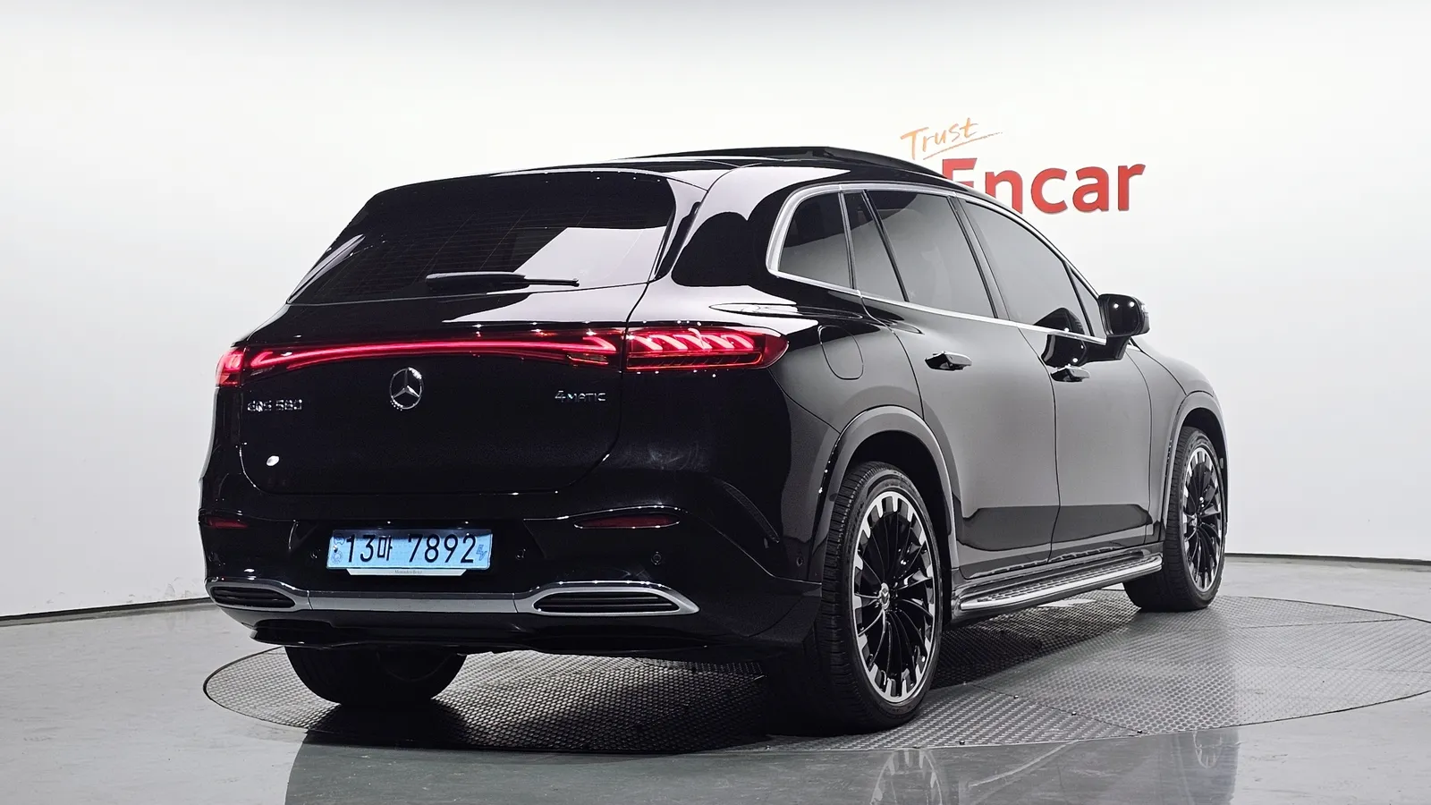 Mercedes-Benz Eqs Suv