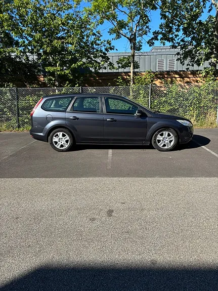 Ford Focus 2009 photo 5