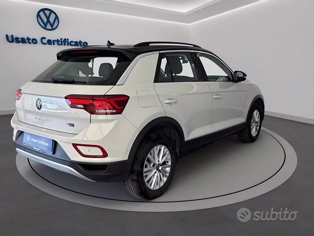 Volkswagen T-Roc 2023 photo 4