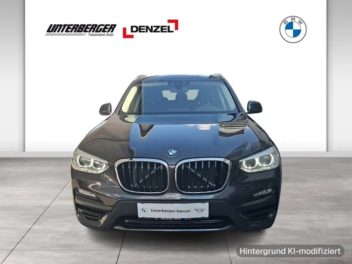 BMW X3 2019 photo 2