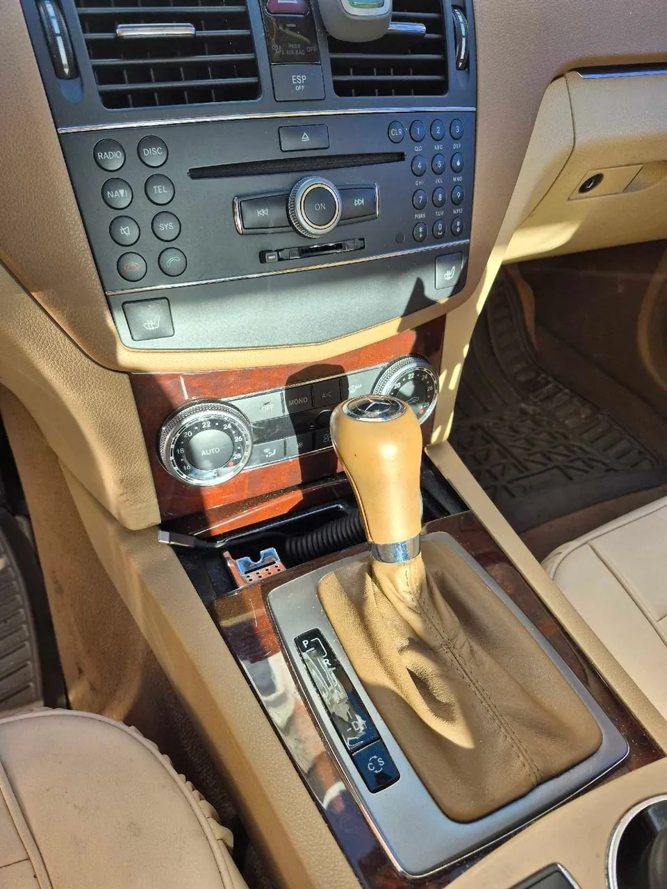 Mercedes-Benz C300 2008 photo 4
