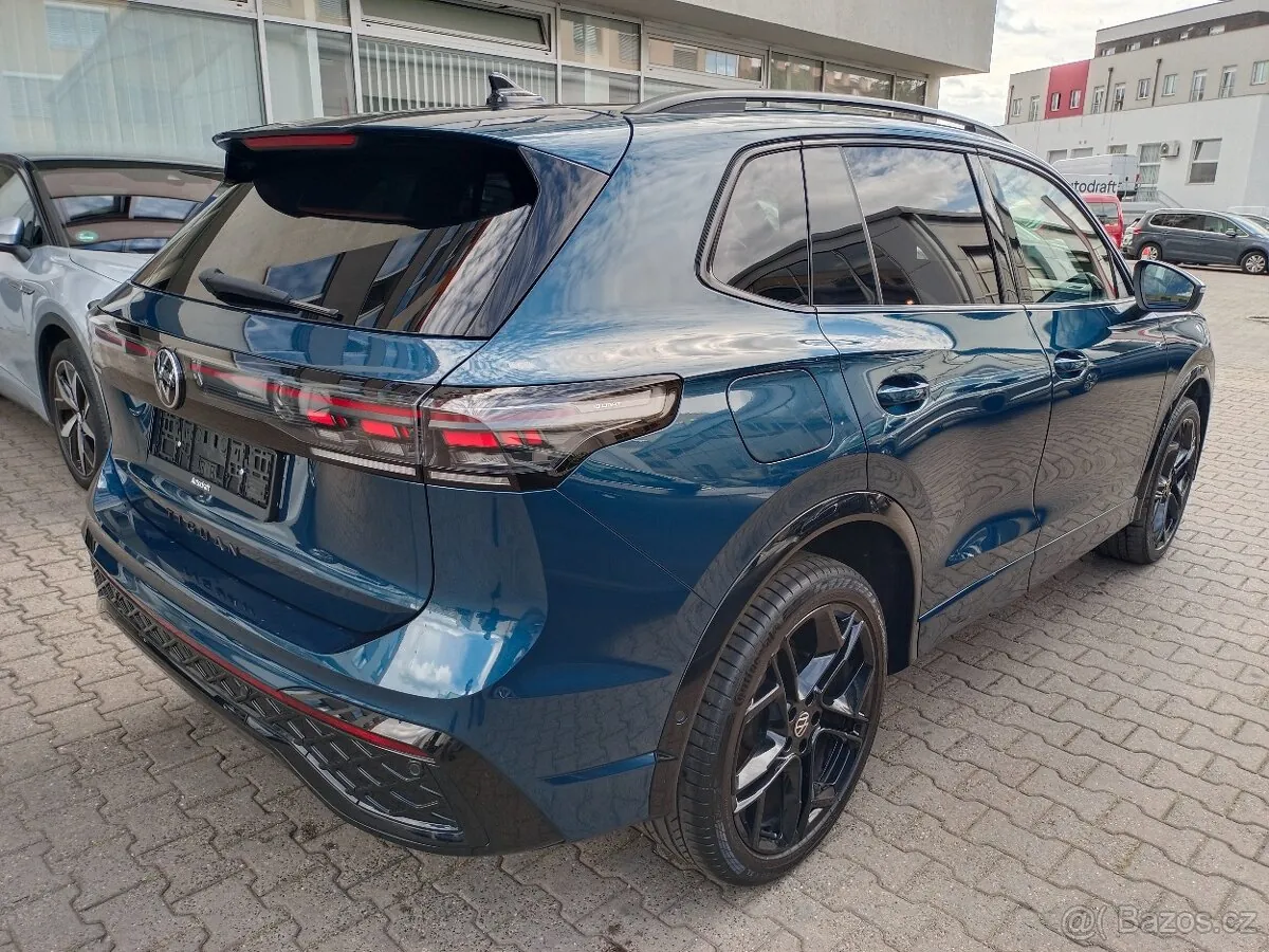 Volkswagen Tiguan 2024 photo 4