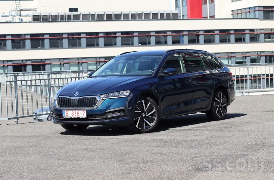 Skoda Octavia 2023 photo 3