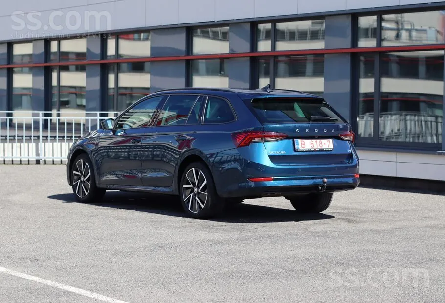 Skoda Octavia 2023 photo 4