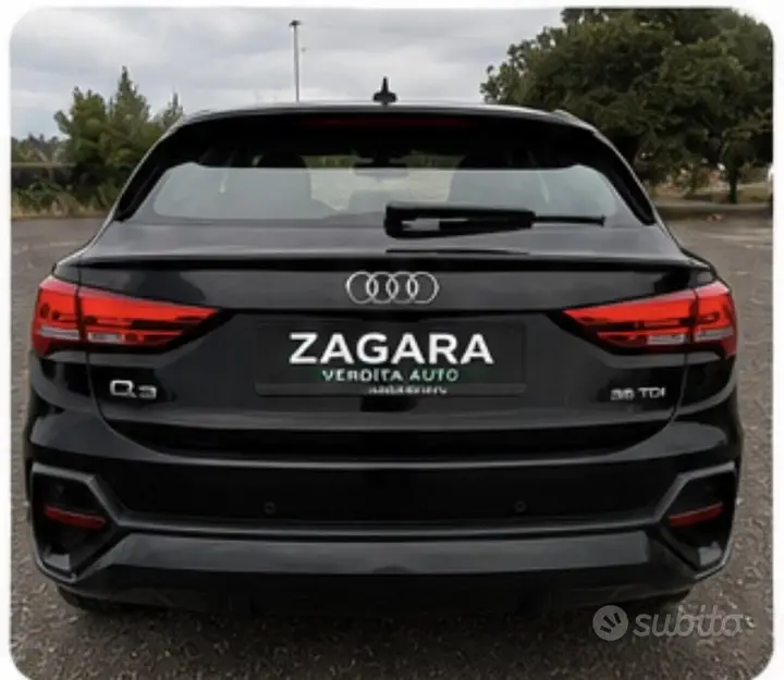Audi Q3 2021 photo 2