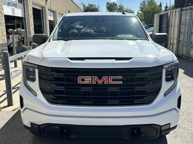 GMC Sierra 1500 2026 photo 2