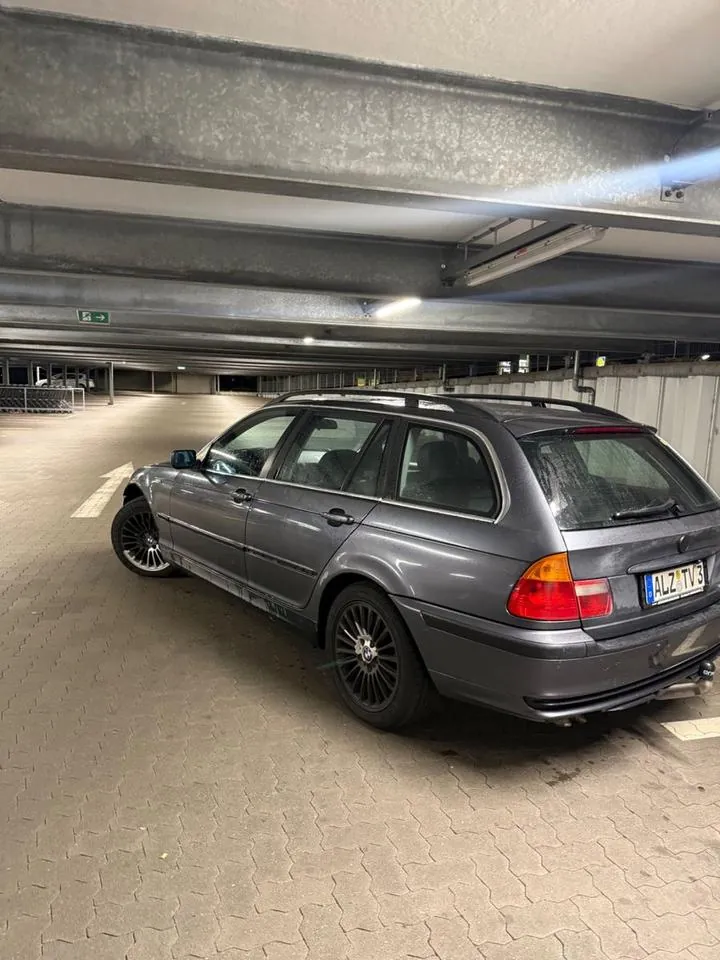 BMW 330D