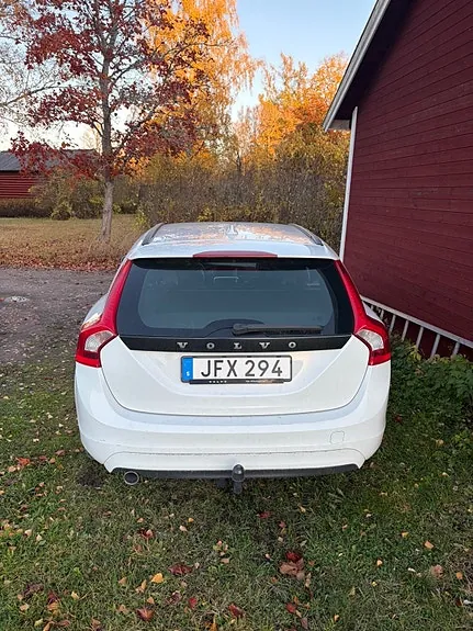 Volvo V60 2014 photo 5