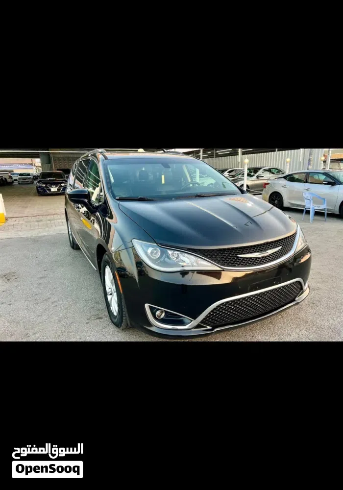 Chrysler Pacifica 2017 photo 4