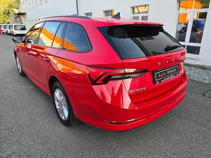 Skoda Octavia 2022 photo 4